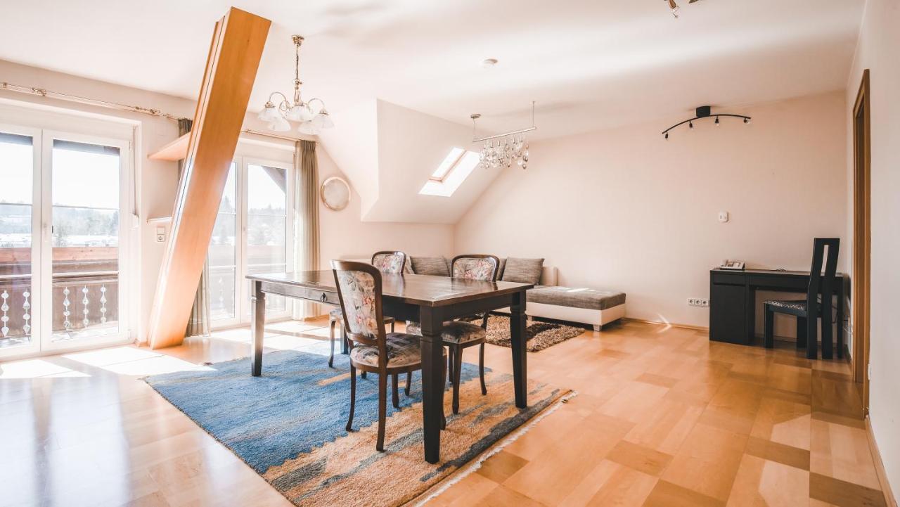 Hotel Karntnerhof Velden By S4Y フェルデン・アム・ヴェルターゼー エクステリア 写真